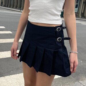 Brandy Melville Black pleated mini skirt with buckles